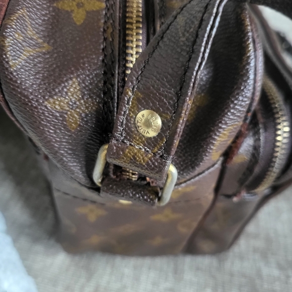 Vintage Louis Vuitton Nile Shoulder Monogram Canvas !!! - Picture 12 of 12